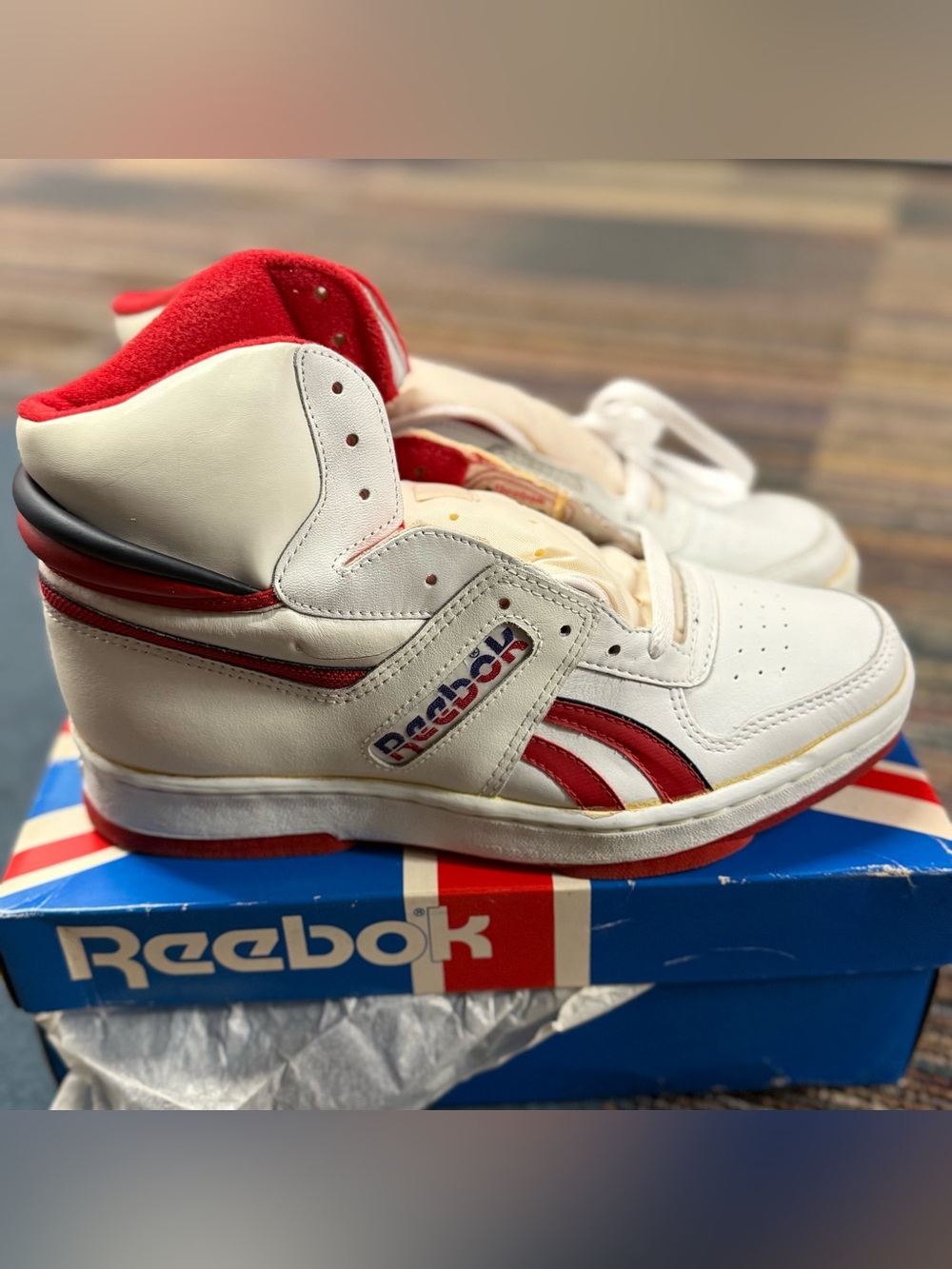 Vintage 1980s Reebok BB5000 High Top Made in Korea White/Red Mens Size 9 —READ
